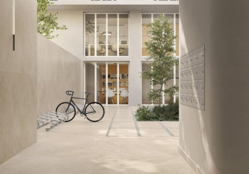 722 Bergstone
